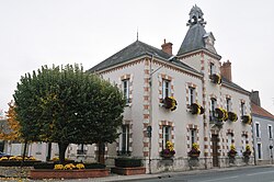 Chevilly mairie
